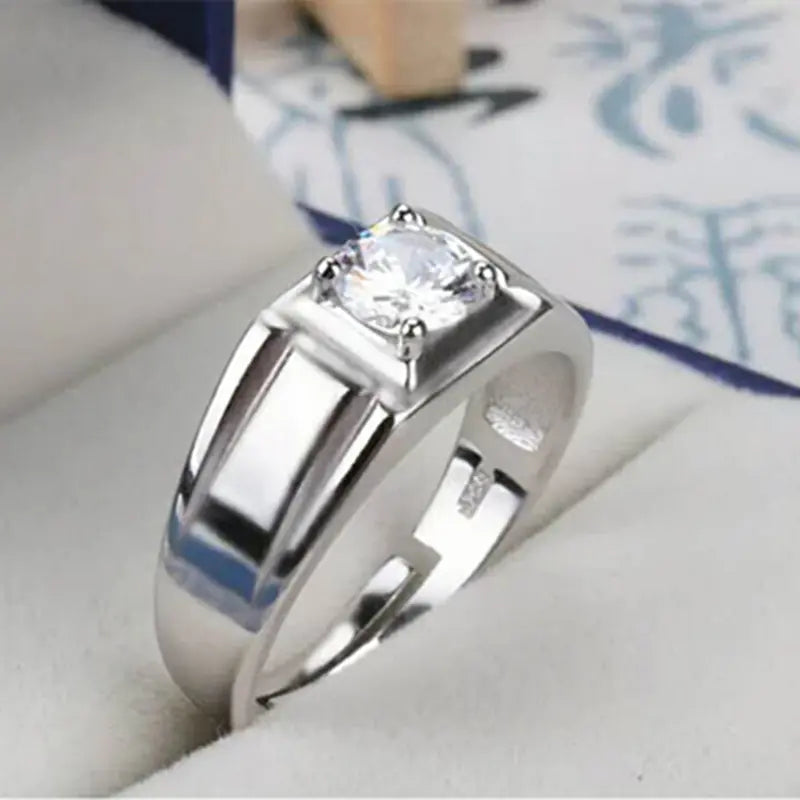 S925 Silver Men's Ring with Simple Design and Simulated Diamond