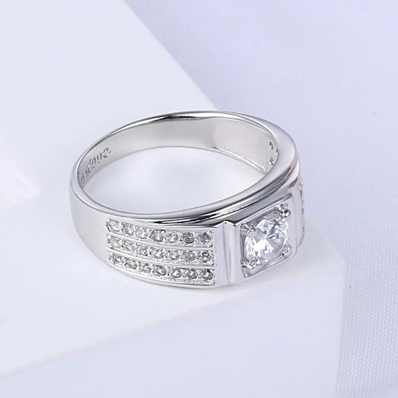 S925 Silver Men's Ring with Imitation Diamonds