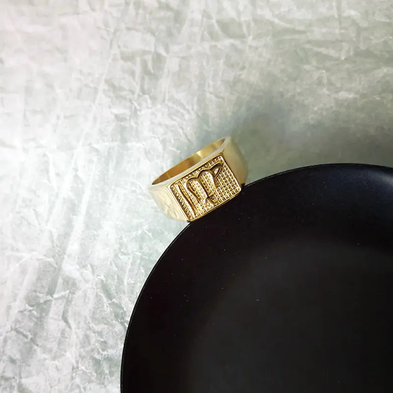 Religious Titanium Steel Ring and Men's Elegant Stamp Ring