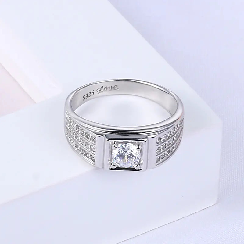 S925 Silver Men's Ring with Imitation Diamonds